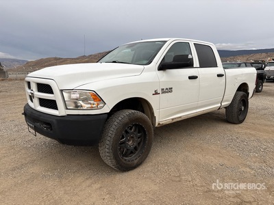 2014 Ram 3500 4x4 Crew Cab Pick Up