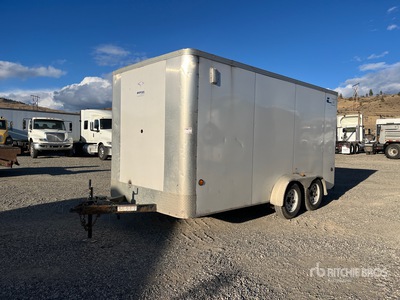 2016 Royal 16 ft T/A Remorque fermée