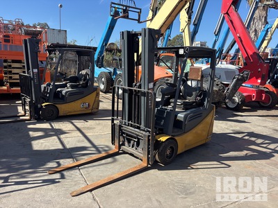 Cat 2ET4000 3940 lb Chariot Élévateur Électrique