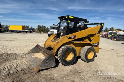 2012 Cat 252B3 Minicargadora