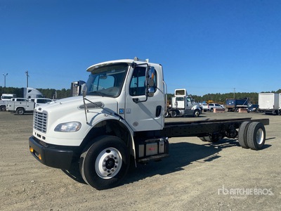 2020 Freightliner M2106 4x2 Cab and Chassis