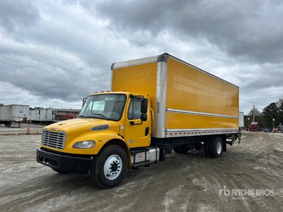 2020 Freightliner M2 106 4x2 شاحنة فان