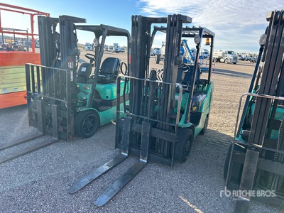 2005 Mitsubishi FGC30N Cushion Tire Forklift
