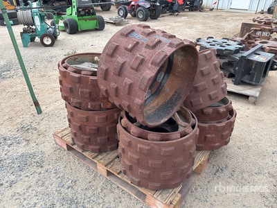 Quantity of (8) 15 in Padfoot Shell Kit