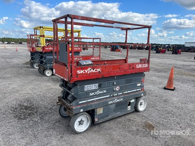 2017 Skyjack SJIII3226 Electric Scissor Lift