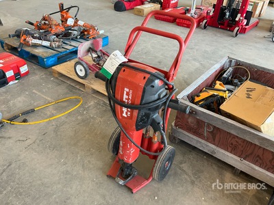 2019 Hilti TE 3000-AVR Demolition Breaker