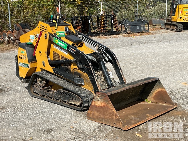 MINI CARGADOR SOBRE ORUGAS COMPACTO 2021 VERMEER S925TX