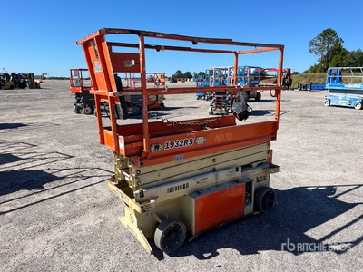 2016 JLG 1932RS Electric Scissor Lift