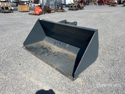 Manitou 820313 72 in Telehandler Bucket (Unused)