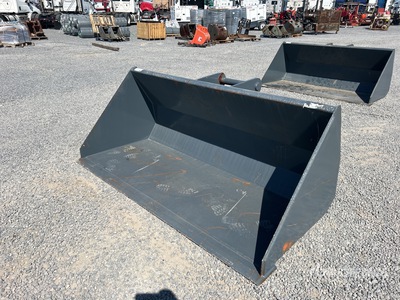 Manitou 820313 72 in Telehandler Bucket (Unused)