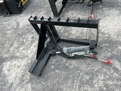 2025 GIYI GY-TP25 Skid Steer Post Puller (Unused)