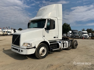 2016 Volvo VNM200 6x4 T/A Day Cab Truck Tractor