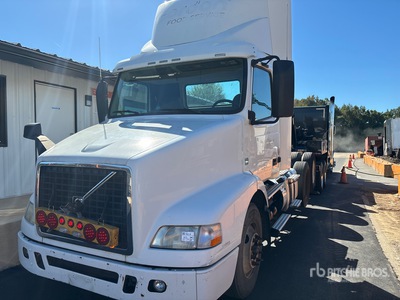2017 Volvo VNM200 T/A Day Cab Truck Tractor