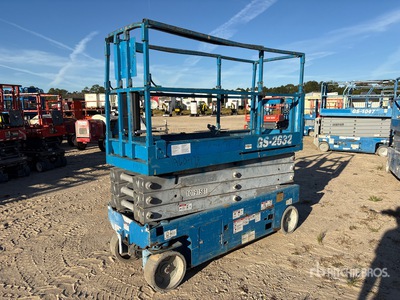 2016 Genie GS-2632 Electric Scissor Lift