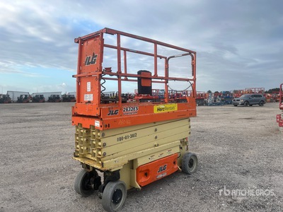 2016 JLG 2632ES Electric Podnośnik nożycowy