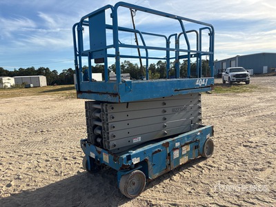 2017 Genie GS-4047 Electric Scissor Lift