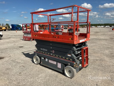 2016 Skyjack 4632 Electric Scissor Lift