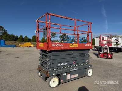 2017 Skyjack SJIII-4740 Electric Scissor Lift