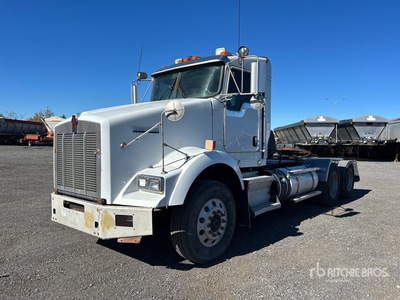 2012 Kenworth T800 6x4 Day Cab Truck Tractor