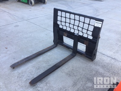 2015 Bobcat 6540183 48 in Skid Steer Forks