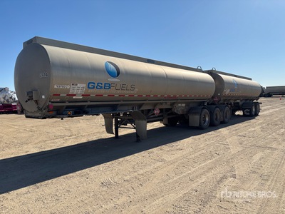 2010 Advanced 35500 L Tri/A Super B-Train Lead Tanker Trailer
