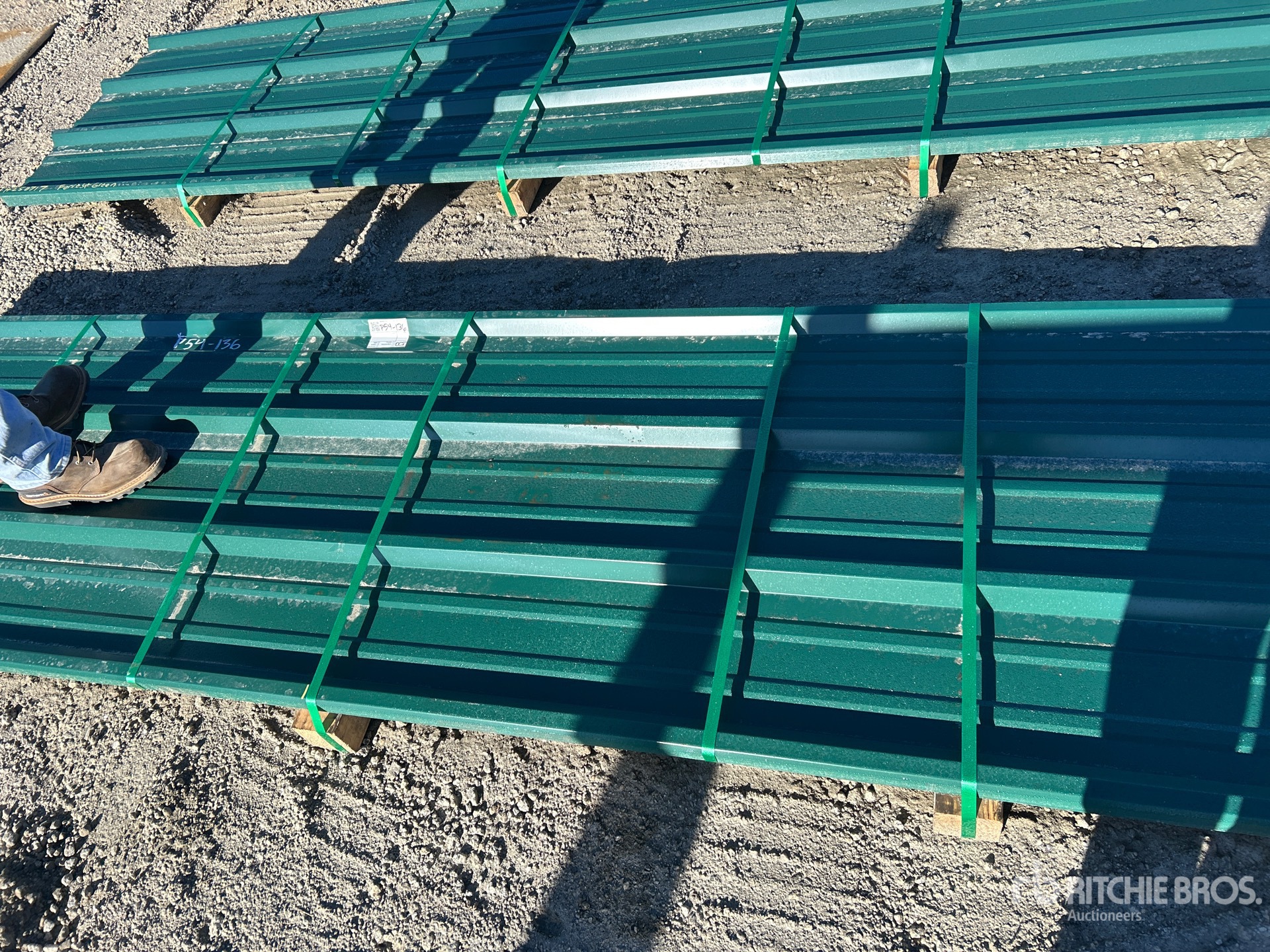 2025 Kit Containers Steel R Panel