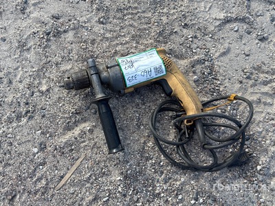 2011 Dewalt 615317 1/2 in Electric Drill