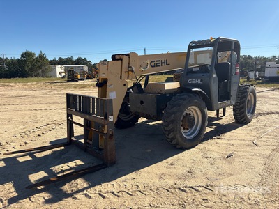 2014 Gehl RS8-42 Telehandler