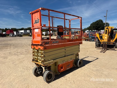 2017 JLG 2632ES Electric Scissor Lift