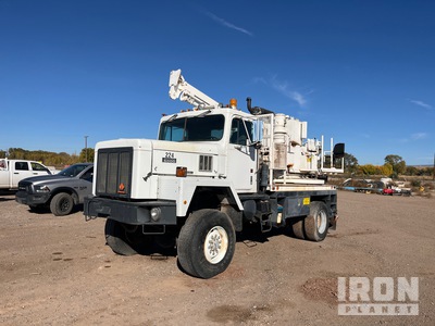 Reedrill 270-12 on 1989 International 5070 4x4 Drill Truck