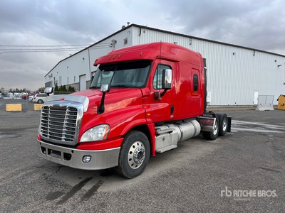 2016 Freightliner Cascadia 125 6x4 T/A Sleeper Truck Tractor