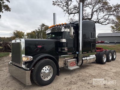 2023 Peterbilt 389 8x4 Tracteur Routier Couchette