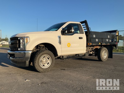 2019 Ford F-250 XL 4x4 Flatbed Truck