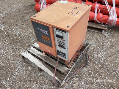 C & D FR12CE64 Batterij oplader