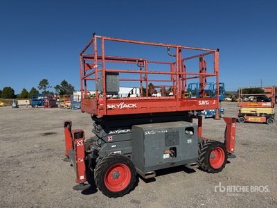 2016 Skyjack SJ6832 RT Diesel Scissor Lift