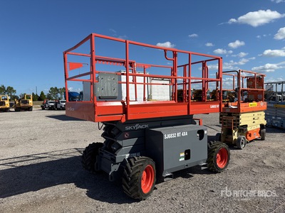 2017 Skyjack SJ6832 RT 4x4 Diesel Scissor Lift
