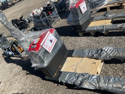 2025 STARVOX WT-QD-Q1 4400 lb Electric DAMAGED رافعة الباليت