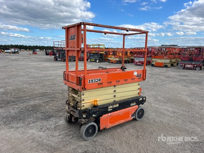 2018 JLG 1932R Electric Scissor Lift