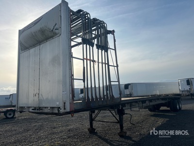 2000 Benson 48 ft T/A Curtain Side Trailer