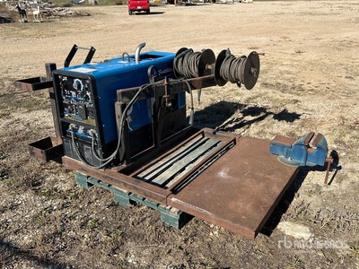 Miller Trailblazer 251 25 A Skid-Mounted Multi-Process Engine Driven Welder