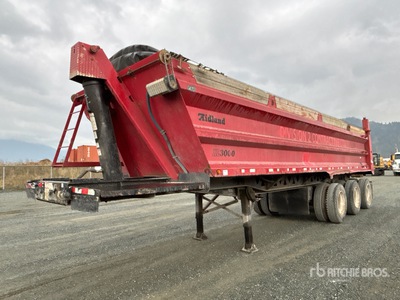 2006 Midland MG35XL3000 32 ft Tri/A Remorque à benne basculante arrière