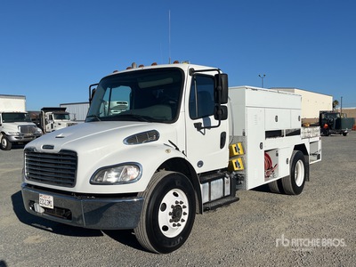 2014 Freightliner M2 106 4x2 Service Truck
