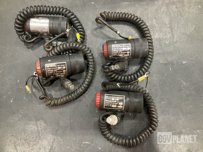 (4) Honeywell 15-0496-7 Aircraft Cockpit Lights