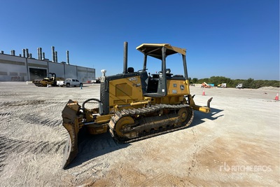 2015 John Deere 450 J Apripista cingolato