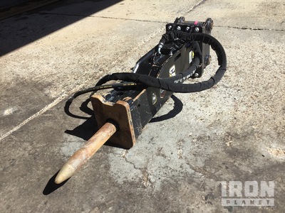 2022 Cat B8 Hydraulic Breaker