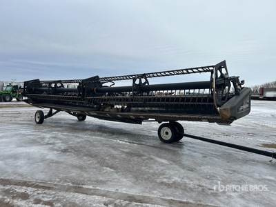 2011 MacDon FD70 Flex Draper Cabezal de cosechadora trilladora