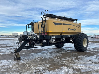 Ezee-On 4400 Tow-Between Air Cart