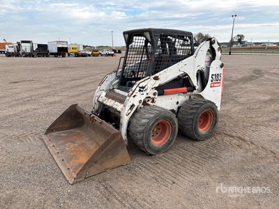 2010 Bobcat S185 Chargeuse à direction à glissement