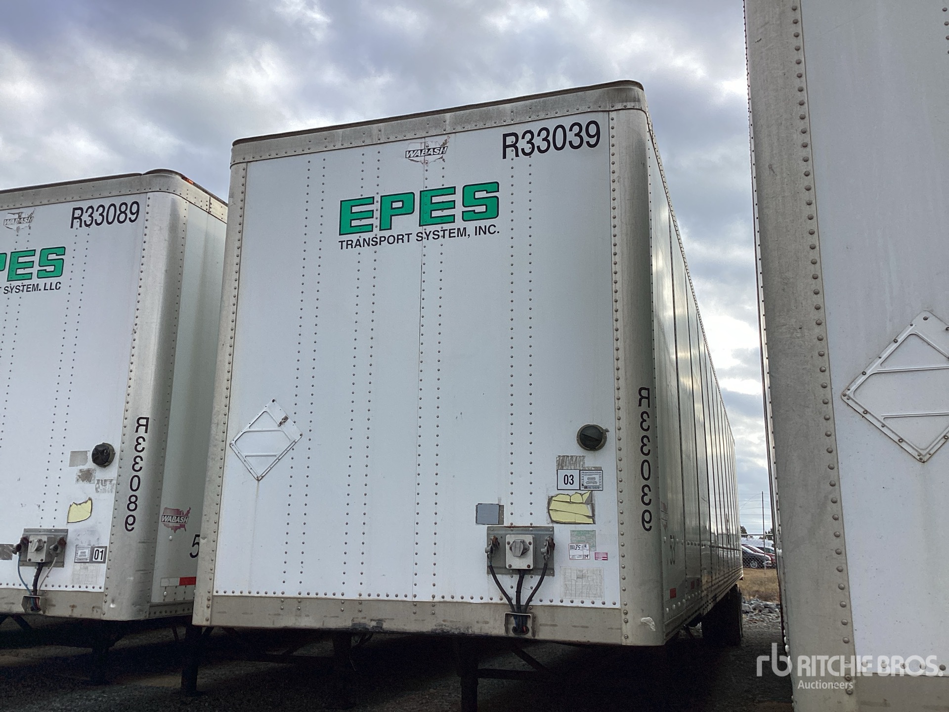 2013 Wabash DVCVHPC 53 ft x 102 In Van Trailer