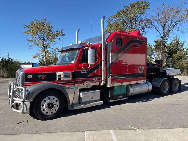 2009 Freightliner Coronado 6x4 Sleeper Tow Truck